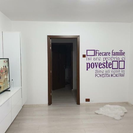 Apartament Oana'S Home Orsova Bagian luar foto